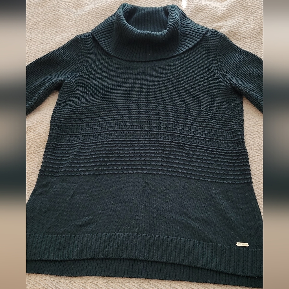 Calvin Klein Green Sweater